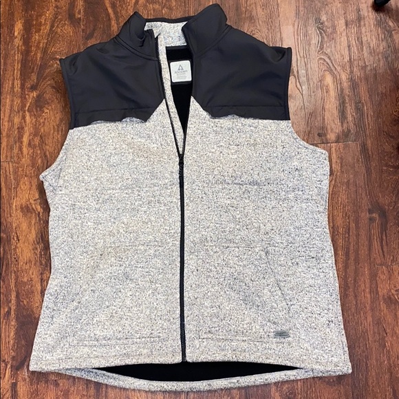 Ascend Other - Ascend Men’s XL Winter Vest